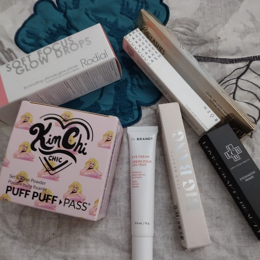 Makeup lot - Picture 2 of 2